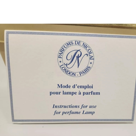 Parfums de Nicolai Oil Lamp Perfume LA ROUTE DU CEDRE NIB - Picture 3 of 16
